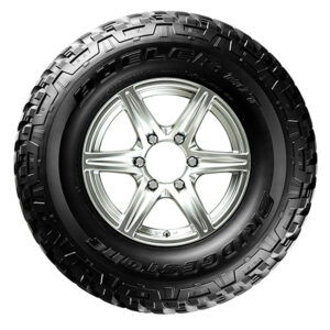 245/65R17 117/114Q JP  Dueler M/T 674